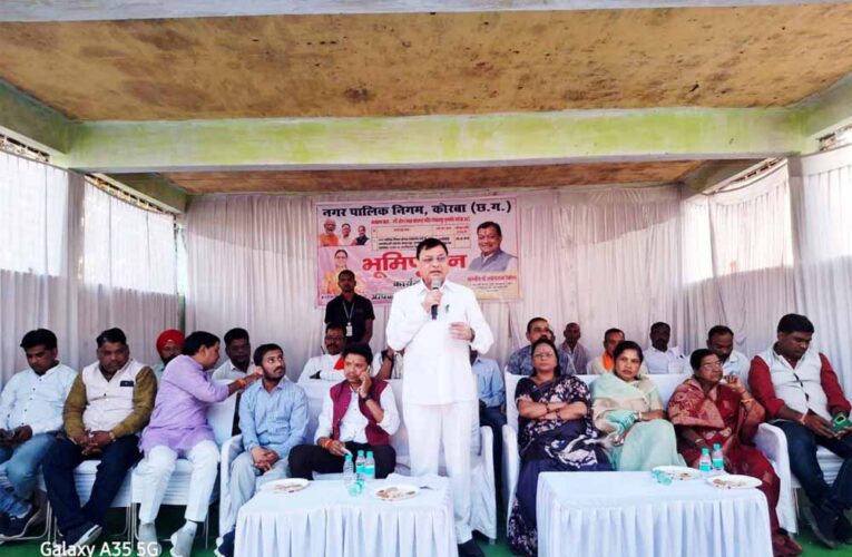 गोपालपुर पुनर्वास गांव की वर्षो से जर्जर सड़कों का होगा जीर्णोंद्धार व डामरीकरण