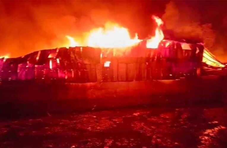 भोपाल के जेपी अस्पताल में भीषण आग, स्टोर रूम से उठीं लपटें… मरीजों-डॉक्टरों में मची अफरा-तफरी