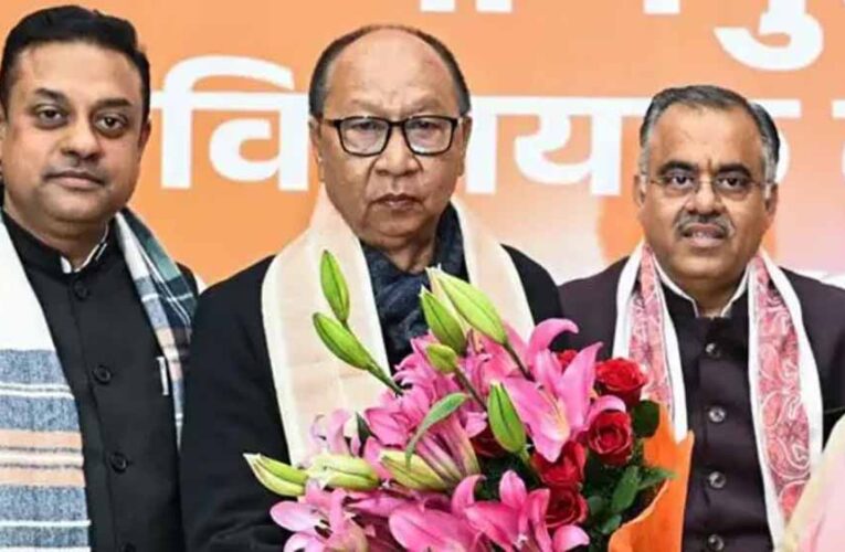 युमनाम खेमचंद सिंह ने मुख्यमंत्री पद की शपथ ली, दो डिप्टी सीएम और दो मंत्री भी शपथबद्ध