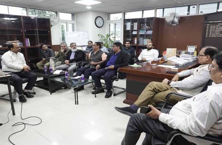 म.प्र. राज्य निर्वाचन आयोग की टीम ने जाना बिहार राज्य निर्वाचन आयोग के नवाचार