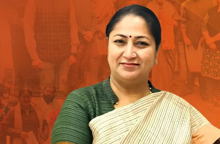 दिल्ली के कूड़े के पहाड़ कब होंगे खत्म? सीएम रेखा ने लैंडफिल साइट पर दिया बड़ा बयान