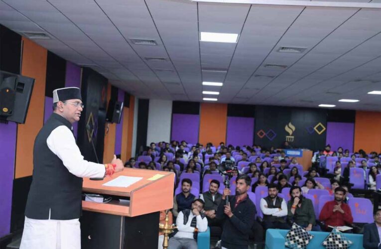 विकसित भारत के निर्माण में युवाओं की निर्णायक भूमिका: मंत्री सारंग