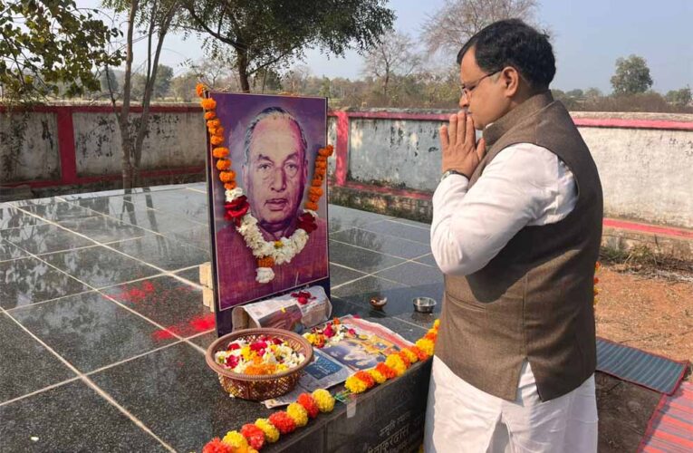 स्व. ठाकुर दास यादव की 26वीं पुण्यतिथि पर श्रद्धांजलि सभा, सुंदरकांड के साथ किया गया स्मरण