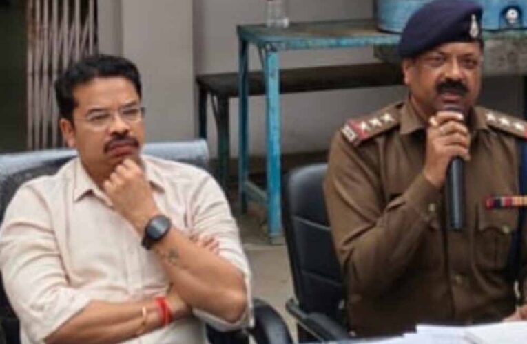 थाना कोतवाली अनूपपुर में शान्ति समिति बैठक का आयोजनः मिल जुलकर शान्तिपूर्वक आगामी त्यौहार मनाने लिए गया सर्वसम्मित से निर्णय