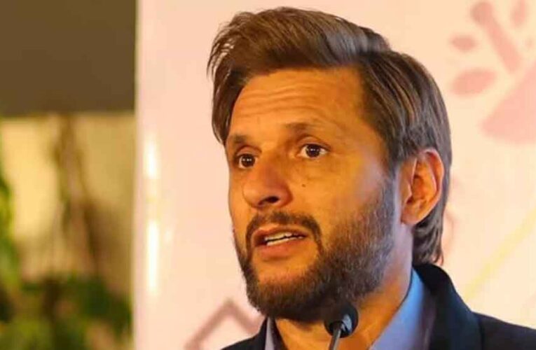 परफॉर्म करो बेटा, फिर कोई सवाल नहीं उठेगा— शाहिद अफरीदी ने शादाब खान को दी दो टूक सलाह