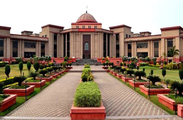 CG हाई कोर्ट का बड़ा फैसला: बिना अनुमति स्कूल में घुसना घर में घुसपैठ के बराबर अपराध