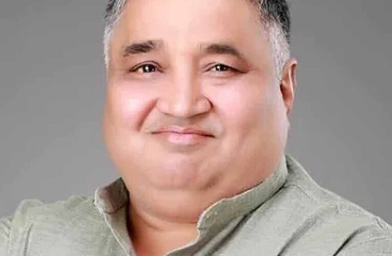 यात्रियों की सुविधा में नया आयाम : पर्यटन मंत्री  राजेश अग्रवाल के प्रयास से अंबिकापुर-दुर्ग एक्सप्रेस अब रायपुर स्टेशन के प्लेटफॉर्म-1 से चलेगी