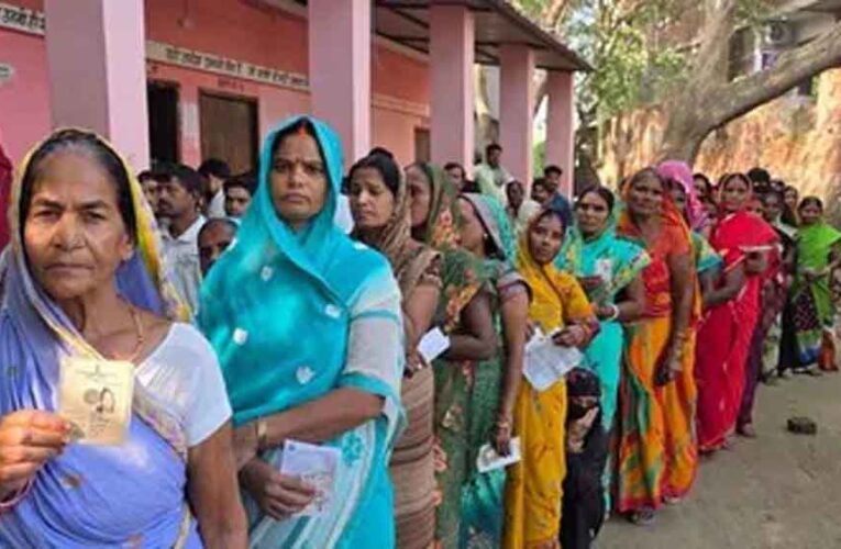 यूपी पंचायत चुनाव पर ब्रेक, OBC आयोग की रिपोर्ट तक इंतजार, हाईकोर्ट में योगी सरकार का बड़ा बयान