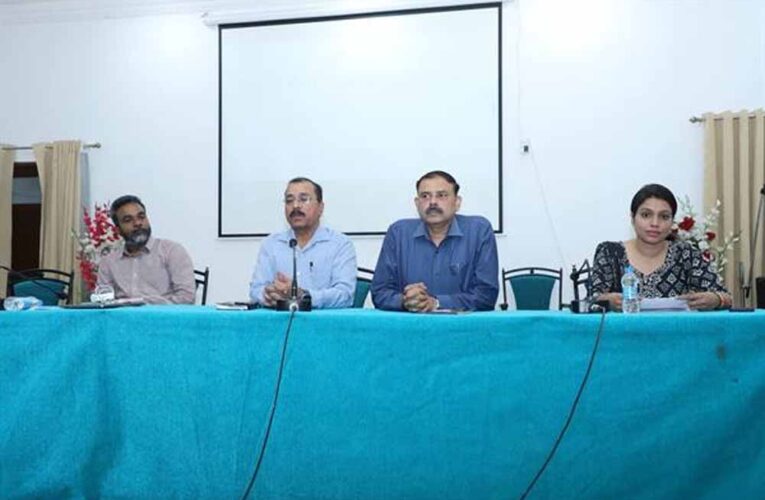 सड़क हादसों पर लगाम की मुहिम, लगातार आयोजित हो रहे रोड सेफ्टी मैनेजमेंट कोर्स