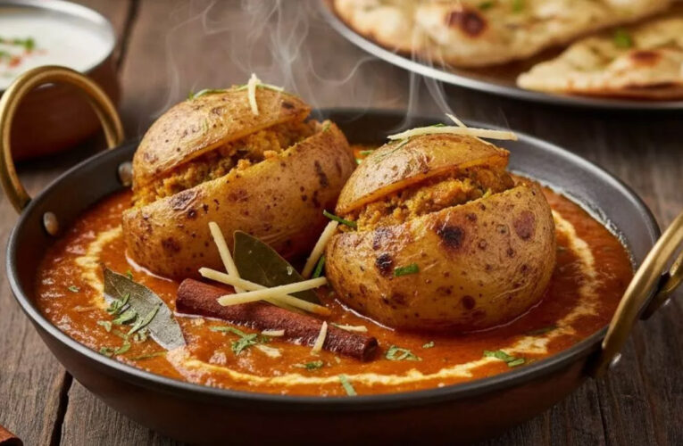 घर पर कड़ाही में बनाएं ढाबा स्टाइल भरवां तंदूरी आलू उंगलियां चाटते रह जाएंगे घर के सभी सदस्य