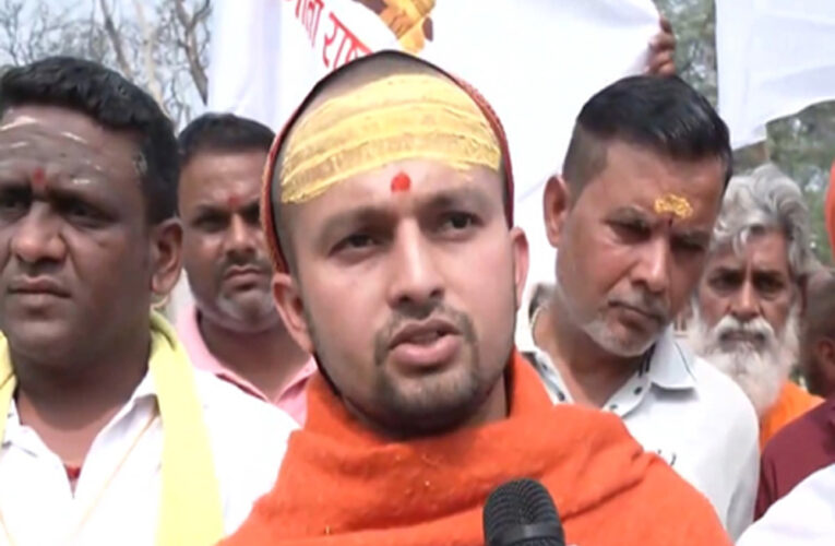 40 दिन के अल्टीमेटम के बाद अब है धर्मयुद्ध की बारी, लखनऊ से होगा शंखनाद: मुकुंदानंद