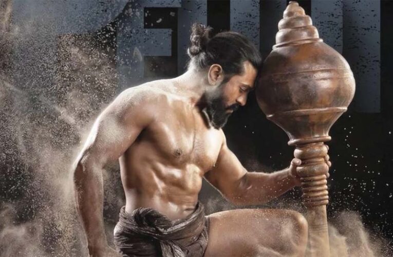 राम चरण के बर्थडे पर ‘पेड्डी पहलवान’ लुक का धमाका