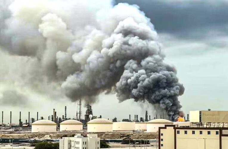 कुवैत की रिफाइनरी पर ईरानी ड्रोन अटैक, भयंकर आग से कई यूनिट्स बंद, तीन को दी गई फांसी