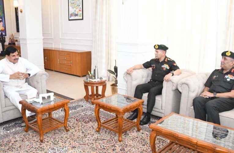 प्रदेशवासियों को सेना की समृद्ध विरासत से परिचित कराना जरूरी, युवाओं को सेना में शामिल होने के लिए प्रेरित करें:CM यादव