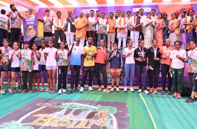 बस्तर हेरिटेज मैराथन 2026: 9,800 से अधिक धावकों के साथ रचा इतिहास, वैश्विक मंच पर चमका बस्तर