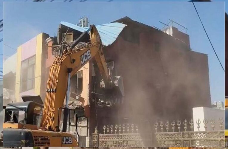 उज्जैन में गरजा बुलडोजर! 16 अवैध निर्माण ध्वस्त, UDA की बड़ी कार्रवाई से मचा हड़कंप