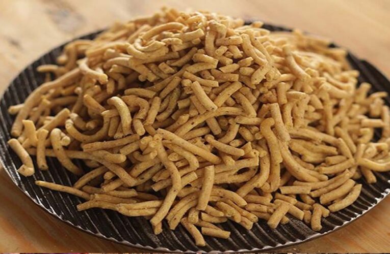 रतलामी सेंव को मिलेगी नई पहचान, उद्योग विभाग जुटा रहा सभी निर्माताओं की जानकारी