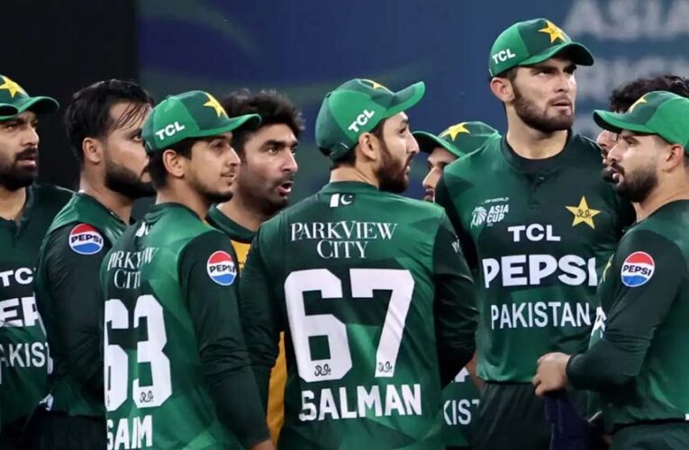 पाकिस्तान क्रिकेट बोर्ड (PCB) लगाएगा हर खिलाड़ी पर 50 लाख का जुर्माना, भारत से हार को नहीं पचा पा रहे नकवी