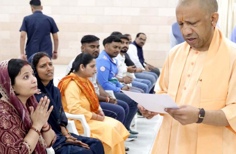 पीड़ितों की समस्याओं का उचित समाधान सरकार की प्राथमिकता: मुख्यमंत्री