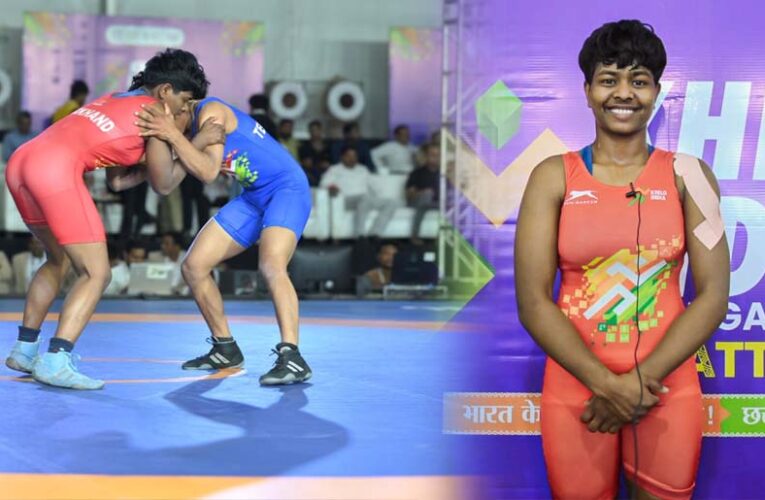 असाधारण जज़्बे के साथ झारखंड की पहलवान पूनम ने करियर खत्म कर देने वाली चोट से पार पाते हुए 9 साल के खिताबी सूखे को किया समाप्त