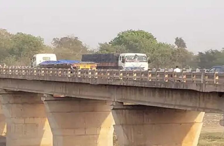 दुर्ग-रायपुर खारून नदी पुल आज रात से बंद, ट्रैफिक रिहर्सल में पुलिस को हुई मशक्कत, डायवर्सन रूट पर जाम