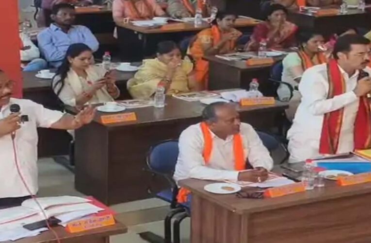 जगदलपुर निगम का 2 अरब 40 करोड़ का बजट पेश: पानी, सफाई, स्ट्रीट लाइट और पार्किंग पर खर्च होंगे पैसे