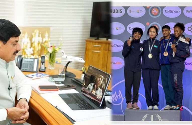 अल्बानिया में चमकी उज्जैन की प्रियांशी, वर्ल्ड रैंकिंग रेसलिंग टूर्नामेंट में जीता रजत पदक