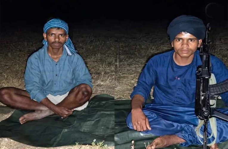 कांकेर में नक्सलियों ने डाले हथियार, AK-47 संग 2 बड़े इनामी उग्रवादियों का सरेंडर