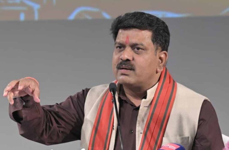 पीएम आवास निर्माण में देश में अव्वल होने पर उप मुख्यमंत्री  विजय शर्मा ने जताया हर्ष