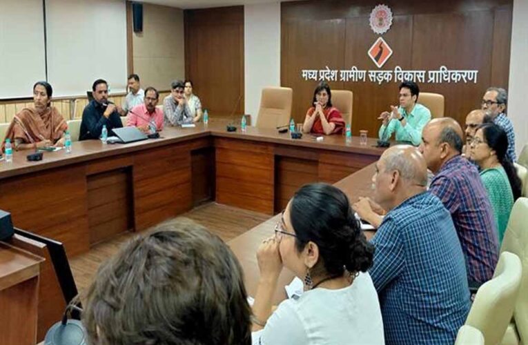 जल  गंगा संवर्धन अभियान के लक्ष्यों का समयबद्ध क्रियान्वयन करें सुनिश्चित : अपर मुख्य सचिव  रस्तोगी