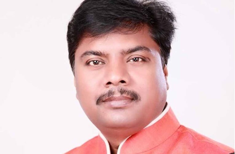 प्रकृति संरक्षण और सामाजिक समरसता का संदेश देता है होली का पर्व : मंत्री केदार कश्यप