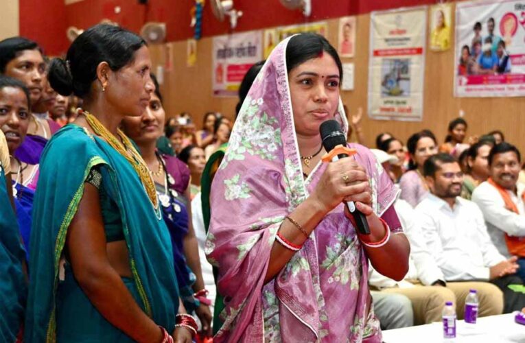 महतारी वंदन योजना बनी महिलाओं की आत्मनिर्भरता का आधार, लाभान्वित महिलाओं ने मुख्यमंत्री श्री साय को कहा धन्यवाद
