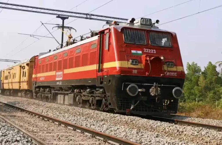 रेलवे में 5349 पदों पर भर्ती, 10वीं और ITI पास युवाओं के लिए सुनहरा मौका