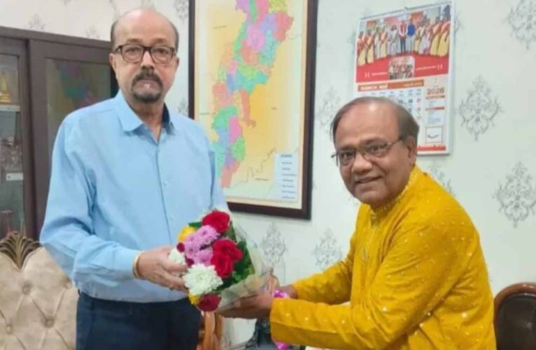 कुलपति प्रो. मनोज दयाल ने राज्यपाल से की सौजन्य भेंट