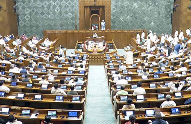 लोकसभा में Om Birla को हटाने का प्रस्ताव पेश, चर्चा के लिए 10 घंटे का समय तय