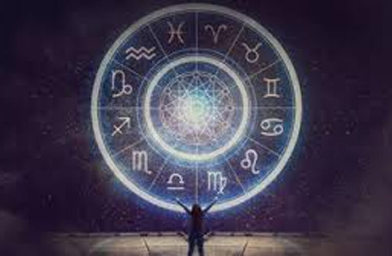 मूलांक 9 भविष्यफल, करियर में मिलेगी उड़ान, लेकिन अनजानों से रहें सावधान