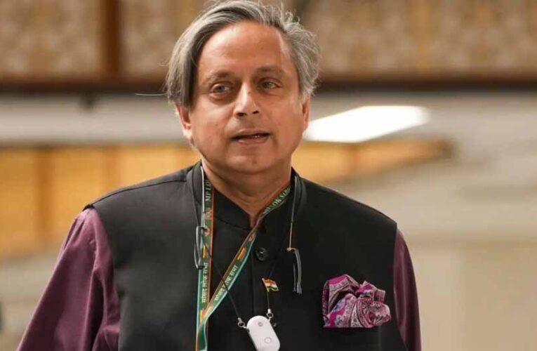 केरल CM बनने की चर्चा पर शशि थरूर का बड़ा बयान, खुद ही साफ की तस्वीर