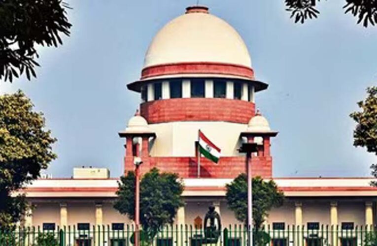 रील्स का असर: कपल को लगा CJI के घर होगी शादी, सुप्रीम कोर्ट पहुंचकर चौंके