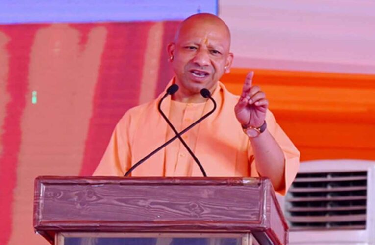 सनातन विरोधी जगहों से दूर हो रही नई पीढ़ी — सीएम योगी का बड़ा बयान