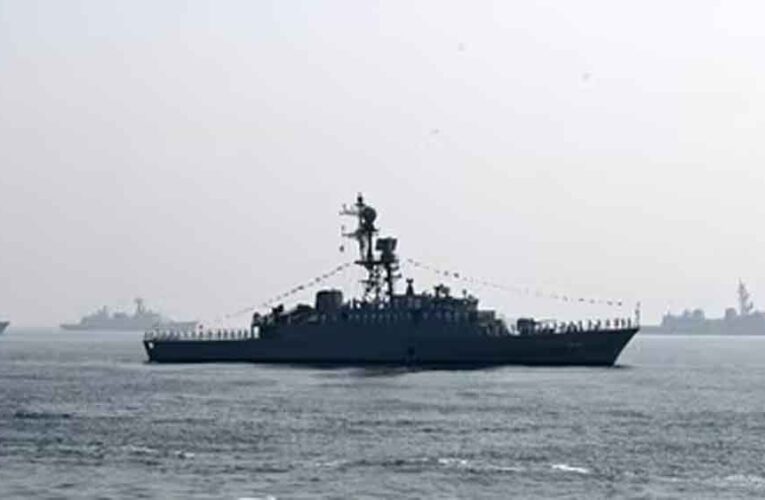क्या भारत का मेहमान था ईरानी युद्धपोत IRIS Dena? समुद्र में डूबने पर अमेरिका पर उठे सवाल