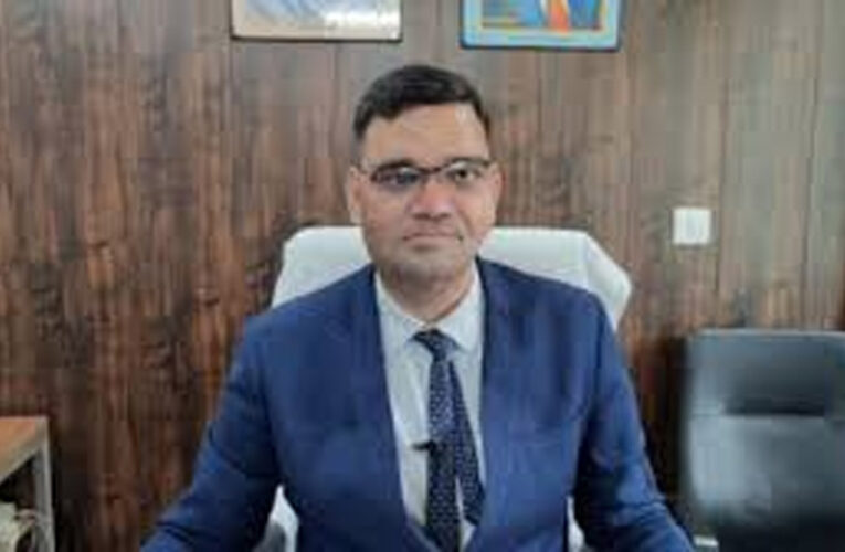 आईएएस रिंकू सिंह राही का तकनीकी त्यागपत्र, बिना काम वेतन लेना जनता के साथ धोखा