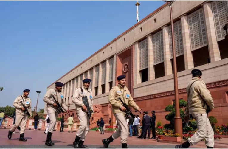 संसद में नौकरी पाने का सुनहरा मौका, 10वीं पास से लेकर ग्रेजुएट तक के लिए पद, जानें कैसे करें आवेदन