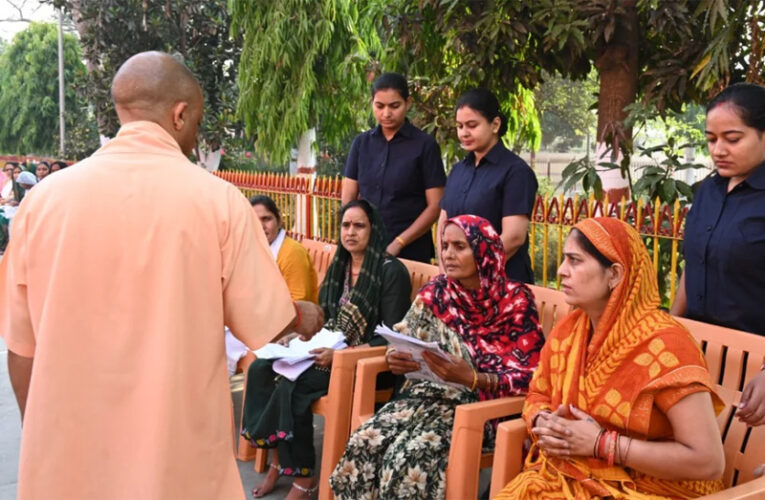 विशेष टीम गठित कर हो जमीनी विवादों का निस्तारण : मुख्यमंत्री