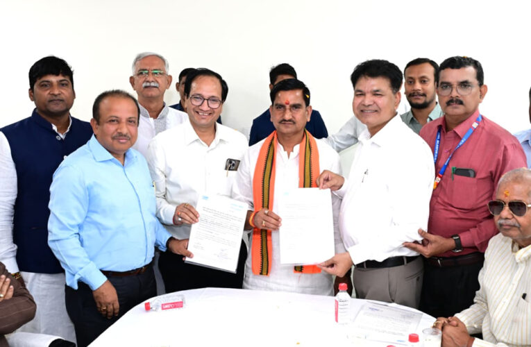 स्वास्थ्य सेवाओं को मिली नई ताकत: केंद्रीय राज्य मंत्री श्री तोखन साहू ने एनटीपीसी सीपत के 7.19 करोड़ रुपये के सीएसआर कार्यों का किया लोकार्पण