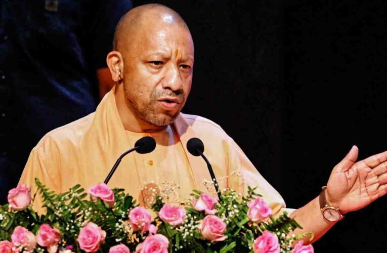 यूपी में तेल और गैस की कालाबाजारी पर सीएम योगी का एक्शन, अब तक 233 पर रिपोर्ट और 20 गिरफ्तार