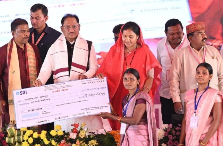 रायपुर : विशेष लेख : स्वाभिमान की नई पहचान : छत्तीसगढ़ में महिला सशक्तिकरण का स्वर्णिम दौर