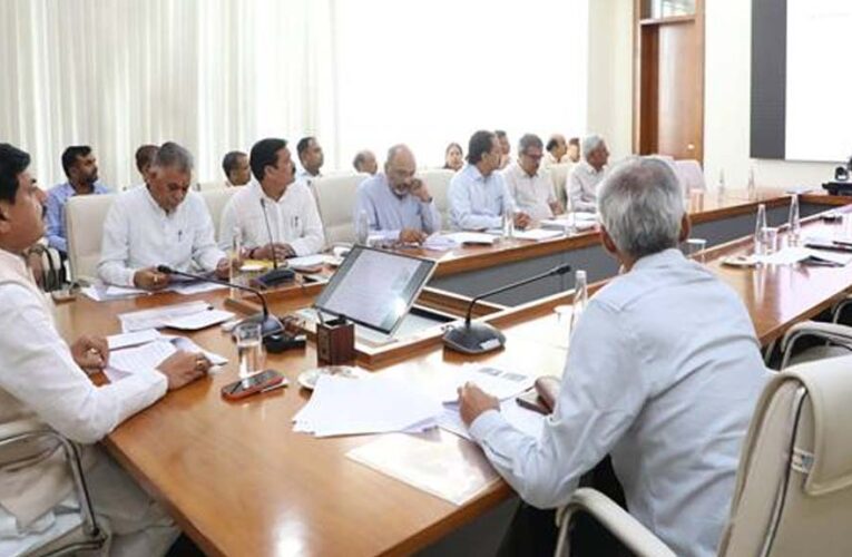 रोजगारोन्मुखी नवीन कोर्स करें डिजाइन : मुख्यमंत्री डॉ. यादव