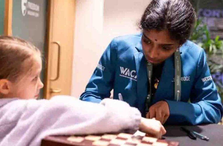 FIDE कैंडिडेट्स में भारत की वैशाली टॉप पर, निर्णायक मोड़ पर टूर्नामेंट