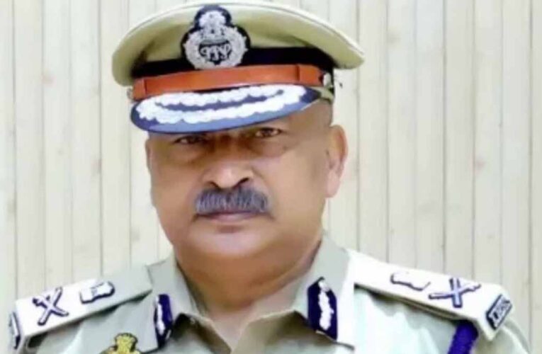 नोएडा में श्रमिक प्रदर्शन पर DGP का बयान, स्थिति पूरी तरह सामान्य