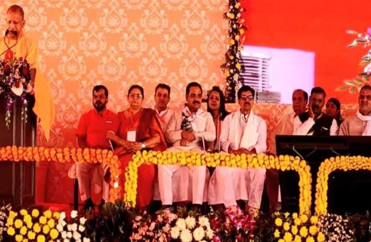 मुजफ्फरनगर में योगी का बड़ा बयान, जाति नहीं देश सर्वोपरि